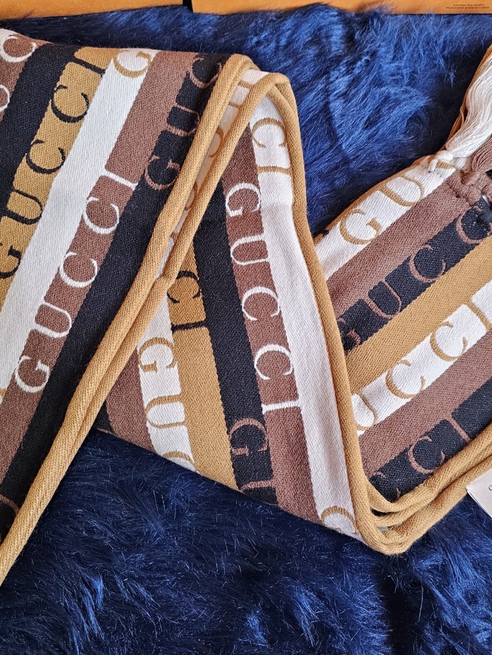 Logo Woods Stripe Gucci Scarf